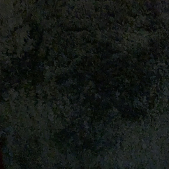 Meet your Posher, Cherena - Picture 1 of 1